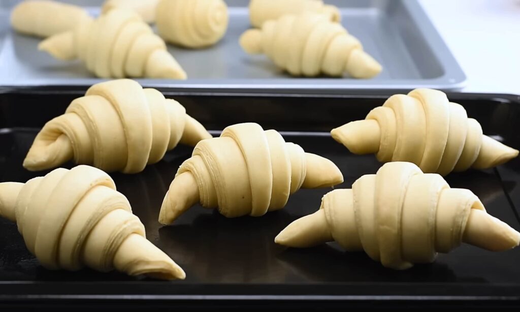 how to make croissants